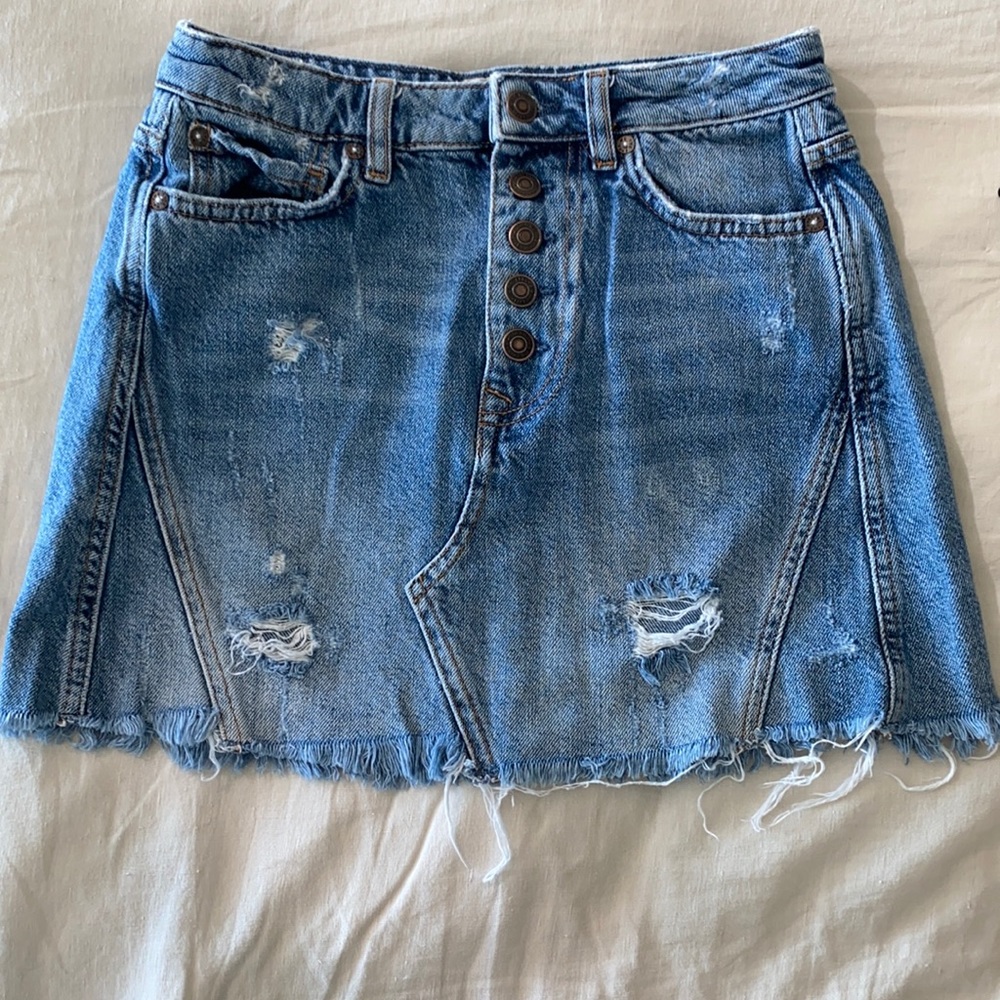Free People size 25 Jean mini skirt